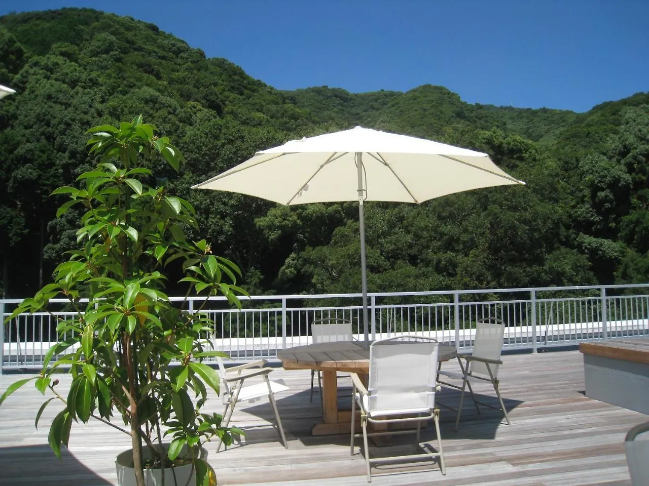 Ekonomik otel Izusan Training Center Otel Miyakami